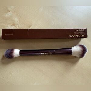 Hourglass Ambient Lighting Edit Dual-Ended Brush - NEW! NEVER USED!